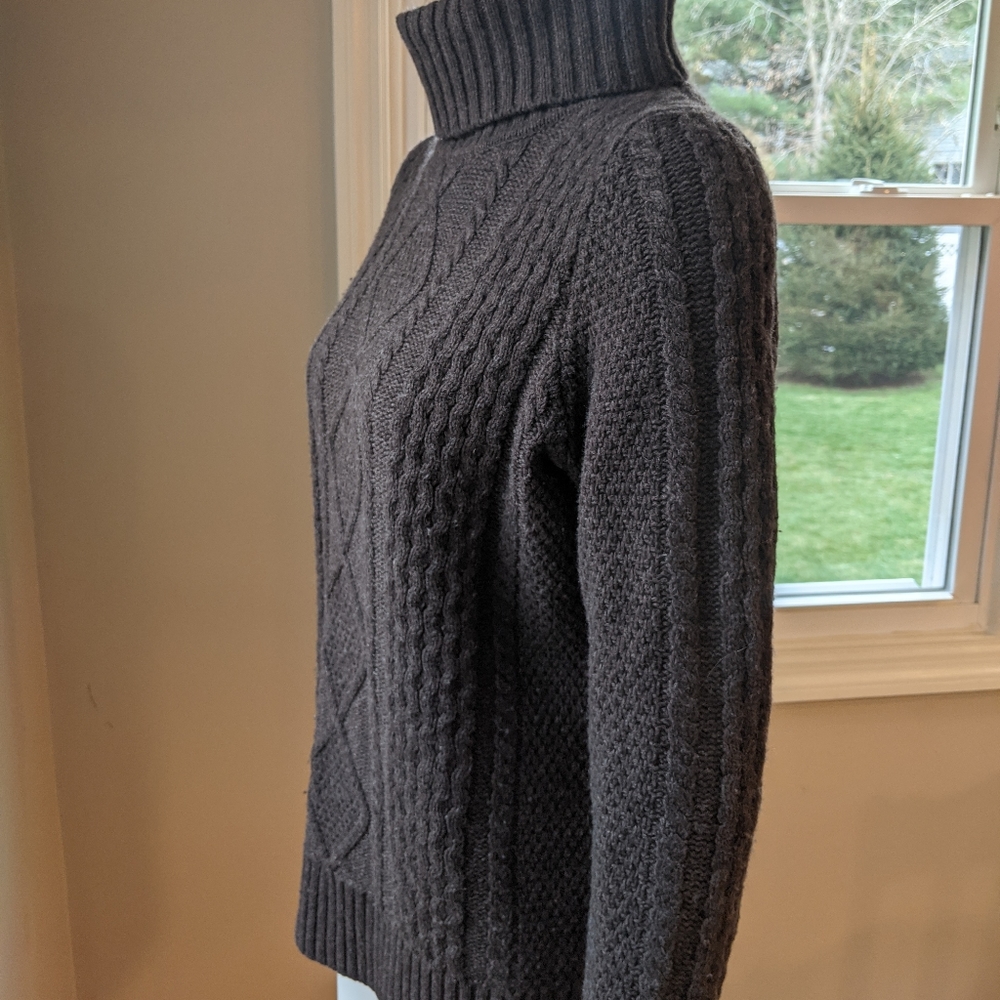 LL Bean Cable Wool Tneck Sweater